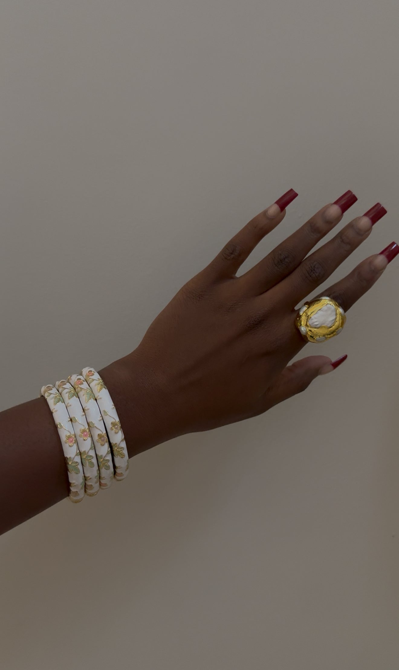 Perli White Bangles
